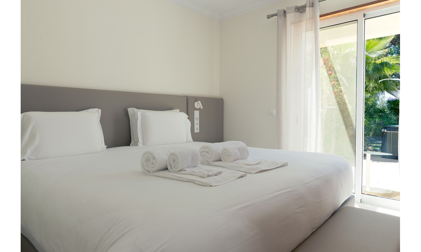 Ground floor: Bedroom 2
