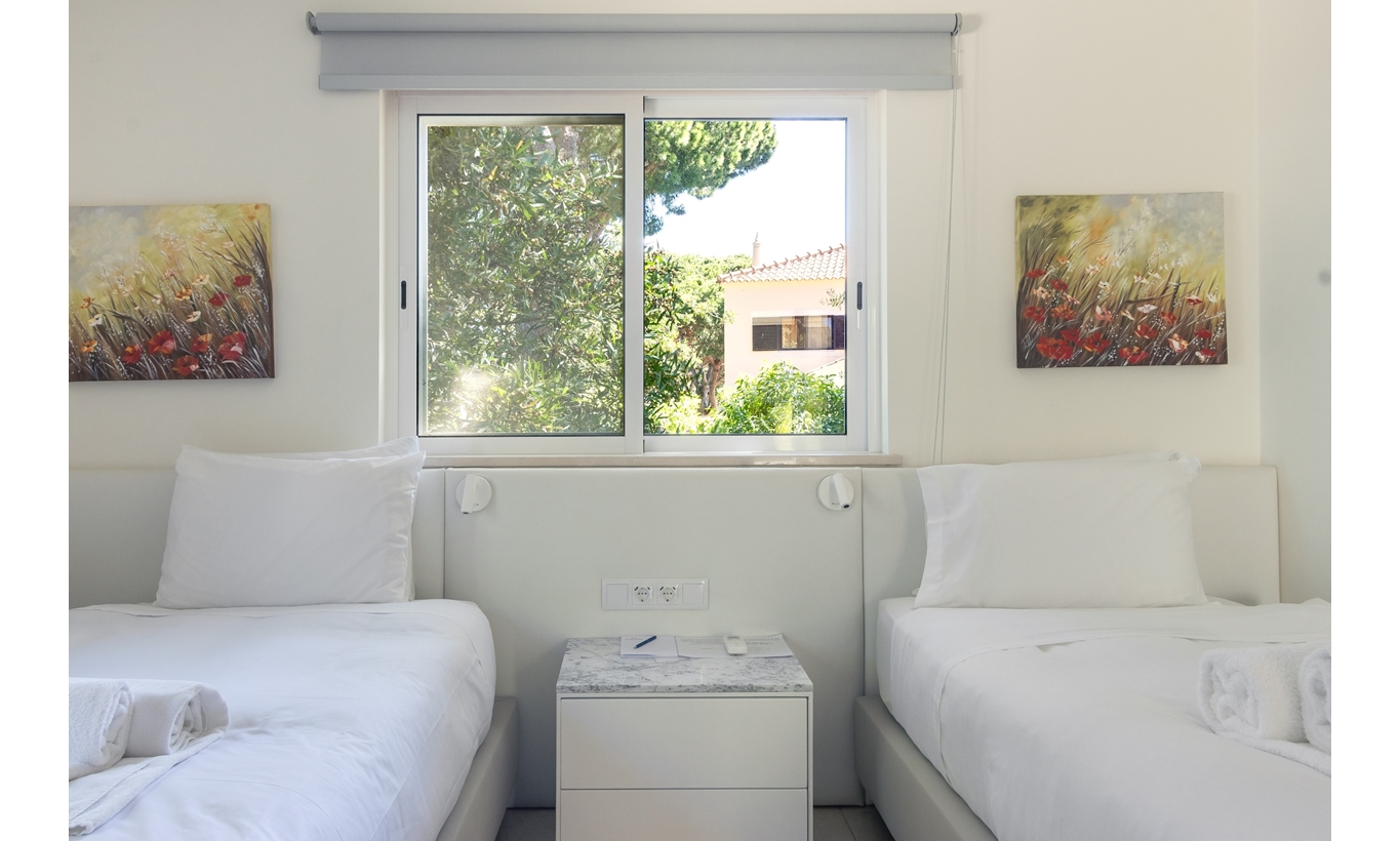 Ground floor: Bedroom 1