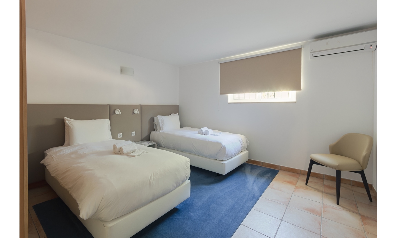 Bottom floor: Bedroom 6